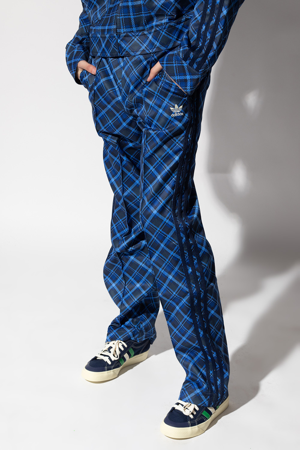 Adidas hot sale plaid pants